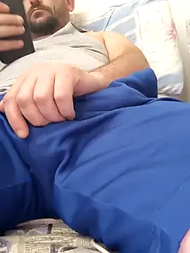 Snapshot of mertBy chatting on January 19, 2025, 7:04 am mertBy online show from January 19, 2025, 7:04 am