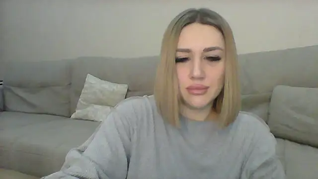 Snapshot of VickyLove047 chatting on January 6, 2025, 4:02 pm VickyLove047 online show from January 6, 2025, 4:02 pm