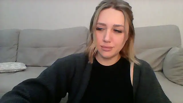 Snapshot of VickyLove047 chatting on January 9, 2025, 5:43 pm VickyLove047 online show from January 9, 2025, 5:43 pm