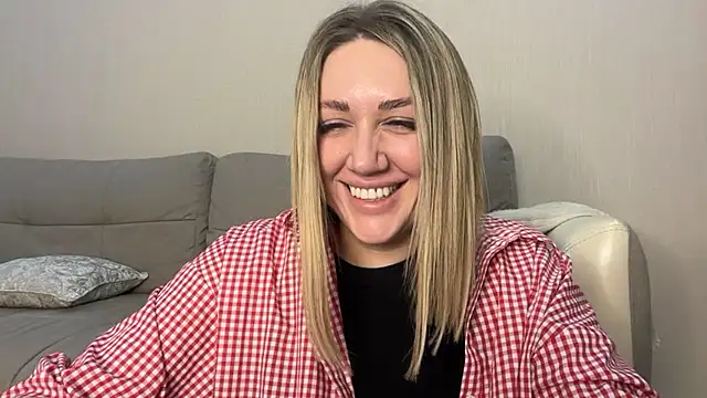 Snapshot of VickyLove047 chatting on October 12, 2025, 10:36 am VickyLove047 online show from October 12, 2025, 10:36 am