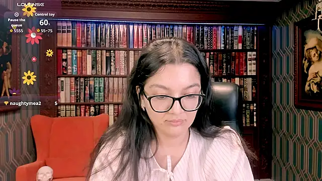 Snapshot of ZarifaBev chatting on October 18, 2025, 1:08 am ZarifaBev online show from October 18, 2025, 1:08 am