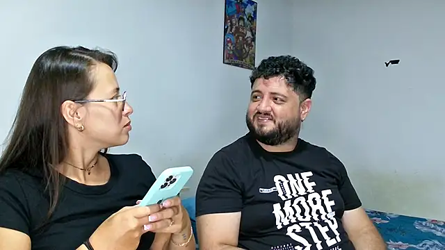 Snapshot of Paloma_Desire chatting on January 7, 2025, 4:48 pm Paloma Desire online show from January 7, 2025, 4:48 pm