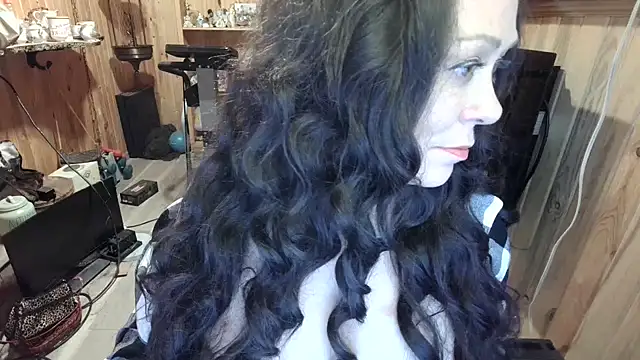 Snapshot of BrookeRides chatting on September 9, 2025, 10:15 am BrookeRides online show from September 9, 2025, 10:15 am