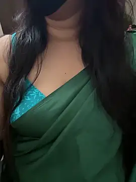 Snapshot of Akhi_Akshaya chatting on December 18, 2024, 6:21 am Akhi Akshaya online show from December 18, 2024, 6:21 am