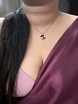 Snapshot of Akhi_Akshaya chatting on December 26, 2024, 12:57 am Akhi Akshaya online show from December 26, 2024, 12:57 am