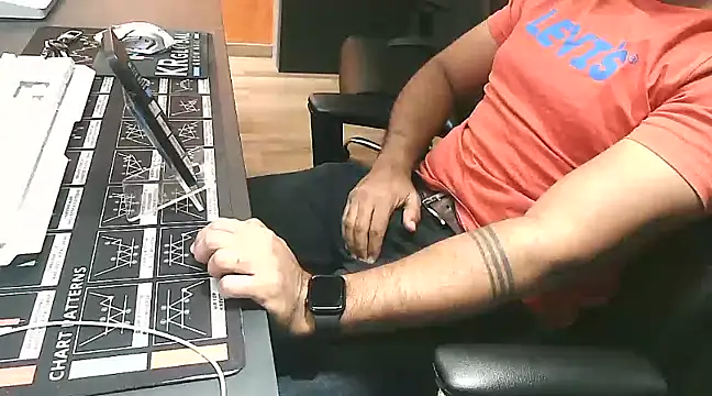 Snapshot of Nil_Talreja chatting on February 4, 2025, 5:31 am Nil Talreja online show from February 4, 2025, 5:31 am