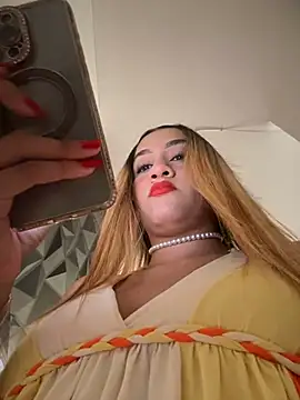 Snapshot of Mariapaula chatting on January 9, 2025, 8:33 pm Mariapaula online show from January 9, 2025, 8:33 pm