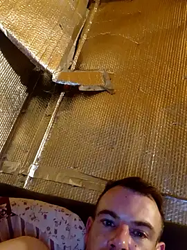 Snapshot of Eddyfrancis87 chatting on November 6, 2025, 1:39 am Eddyfrancis87 online show from November 6, 2025, 1:39 am