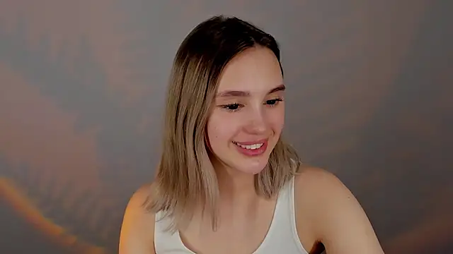 Snapshot of AngelicaKleee chatting on February 14, 2025, 1:56 am AngelicaKleee online show from February 14, 2025, 1:56 am