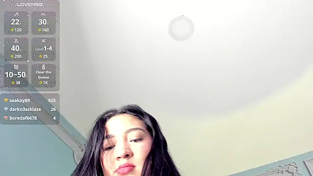 Snapshot of stefany_duque1_ chatting on January 25, 2025, 6:12 am stefany duque1  online show from January 25, 2025, 6:12 am