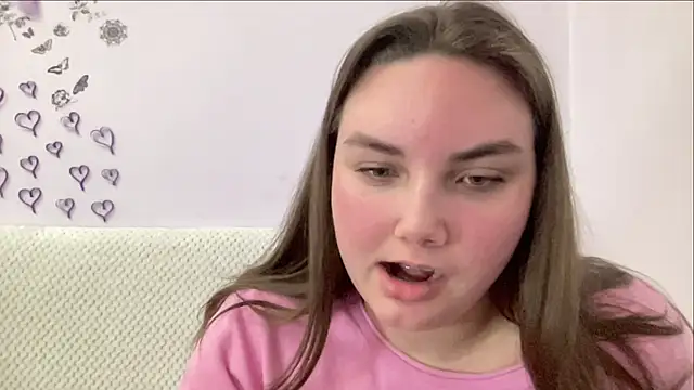 Snapshot of Dreamyblushfairy chatting on February 6, 2025, 3:20 pm Dreamyblushfairy online show from February 6, 2025, 3:20 pm