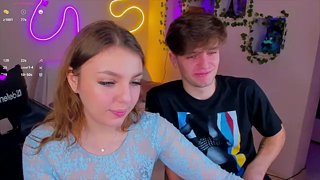 Snapshot of RobertAndLinela chatting on January 20, 2025, 4:23 pm RobertAndLinela online show from January 20, 2025, 4:23 pm