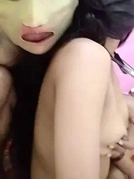 Snapshot of Coupleshow47 chatting on February 18, 2025, 9:31 pm Coupleshow47 online show from February 18, 2025, 9:31 pm