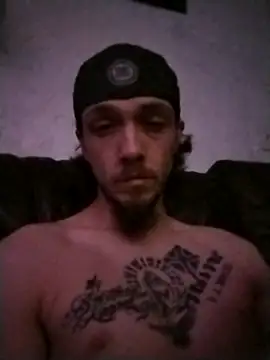 Snapshot of charmingHWC chatting on November 9, 2025, 7:39 am charmingHWC online show from November 9, 2025, 7:39 am