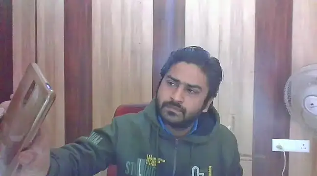 Snapshot of indihotguy chatting on January 22, 2025, 6:42 am indihotguy online show from January 22, 2025, 6:42 am