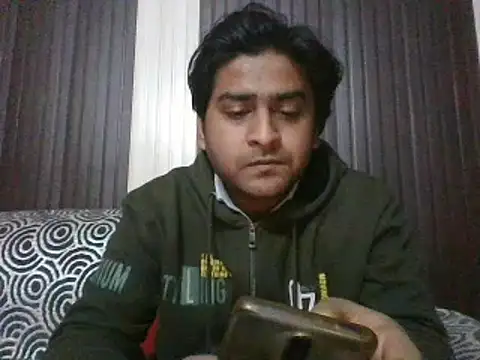 Snapshot of indihotguy chatting on February 9, 2025, 1:46 pm indihotguy online show from February 9, 2025, 1:46 pm