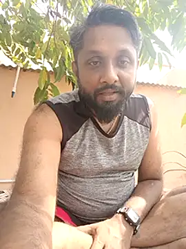 Snapshot of carria_homes chatting on January 17, 2025, 6:47 am carria homes online show from January 17, 2025, 6:47 am