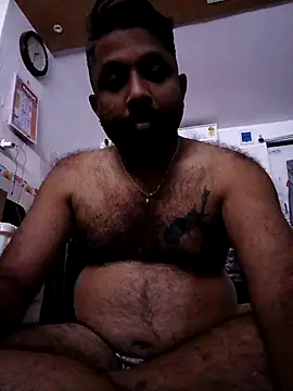 Snapshot of carria_homes chatting on February 3, 2025, 8:03 pm carria homes online show from February 3, 2025, 8:03 pm