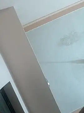 Snapshot of carria_homes chatting on February 20, 2025, 8:25 pm carria homes online show from February 20, 2025, 8:25 pm