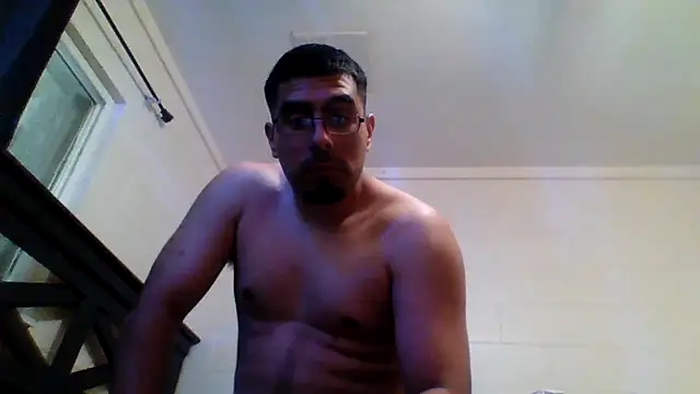 Snapshot of k1oudE chatting on March 8, 2025, 11:39 pm k1oudE online show from March 8, 2025, 11:39 pm