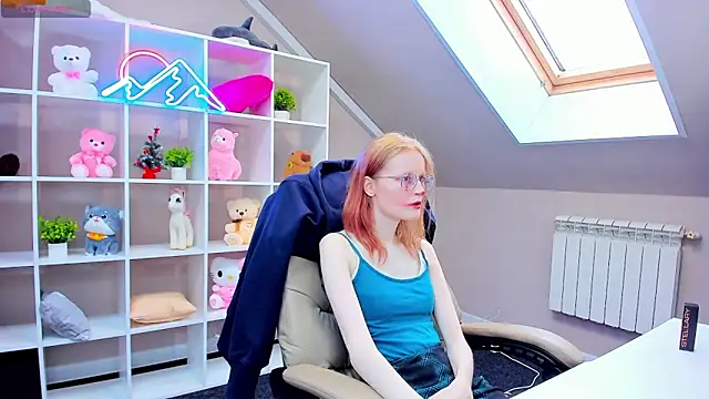 Snapshot of ElizabethHarpper chatting on January 3, 2025, 4:33 am ElizabethHarpper online show from January 3, 2025, 4:33 am