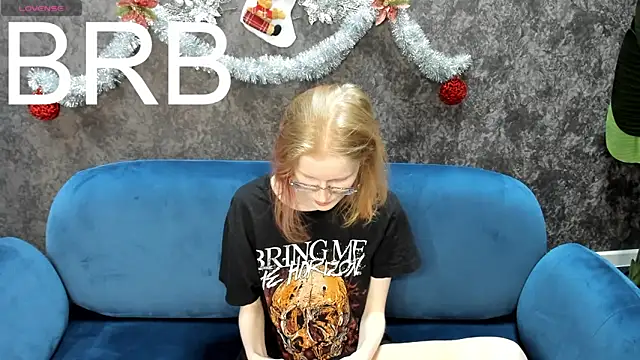 Snapshot of ElizabethHarpper chatting on January 22, 2025, 4:44 am ElizabethHarpper online show from January 22, 2025, 4:44 am