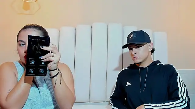 Snapshot of DAVID_VICTORIAA chatting on February 28, 2025, 1:03 pm DAVID VICTORIAA online show from February 28, 2025, 1:03 pm