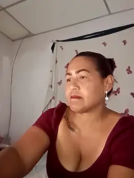 Snapshot of Abigail_BigTits chatting on January 23, 2025, 1:41 am Abigail BigTits online show from January 23, 2025, 1:41 am