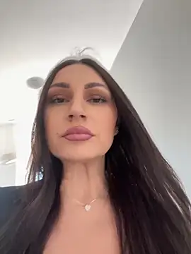 Snapshot of claraxjoyy chatting on January 2, 2025, 10:37 am claraxjoyy online show from January 2, 2025, 10:37 am