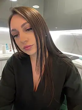 Snapshot of claraxjoyy chatting on February 25, 2025, 4:10 pm claraxjoyy online show from February 25, 2025, 4:10 pm