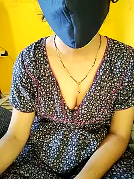 lovelygirl4567 online show from February 5, 2025, 4:16 am