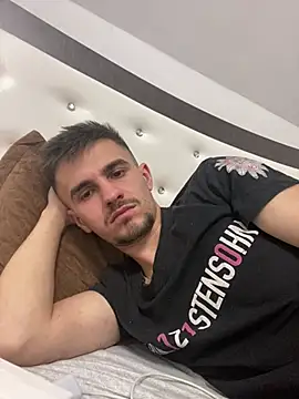 Snapshot of Demonpull69 chatting on March 22, 2025, 2:27 am Demonpull69 online show from March 22, 2025, 2:27 am