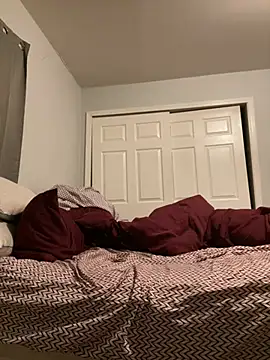 Snapshot of Yoshibaby2670 chatting on February 17, 2025, 12:05 pm Yoshibaby2670 online show from February 17, 2025, 12:05 pm