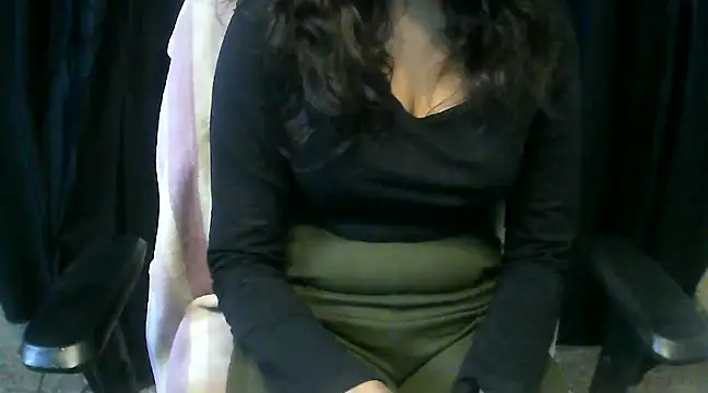 Snapshot of hot-niti chatting on February 1, 2025, 6:51 pm hot-niti online show from February 1, 2025, 6:51 pm