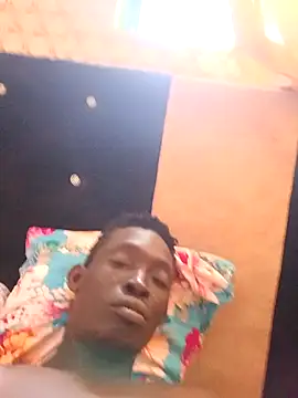 Snapshot of olamikpekusdaddy chatting on October 19, 2025, 6:47 am olamikpekusdaddy online show from October 19, 2025, 6:47 am