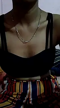 Snapshot of Barbie_183 chatting on February 2, 2025, 6:20 pm Barbie 183 online show from February 2, 2025, 6:20 pm