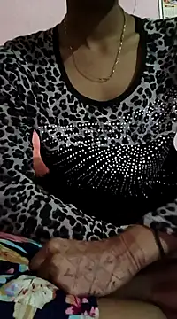 Snapshot of Barbie_183 chatting on February 12, 2025, 3:27 pm Barbie 183 online show from February 12, 2025, 3:27 pm