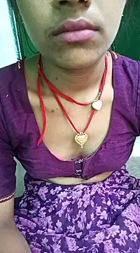 Snapshot of Amaya_Bajwa chatting on February 25, 2025, 12:03 pm Amaya Bajwa online show from February 25, 2025, 12:03 pm