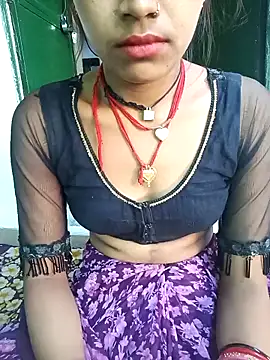 Snapshot of Amaya_Bajwa chatting on March 18, 2025, 10:03 am Amaya Bajwa online show from March 18, 2025, 10:03 am