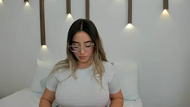 Snapshot of antonella_cutie_ chatting on January 25, 2025, 3:09 pm antonella cutie online show from January 25, 2025, 3:09 pm