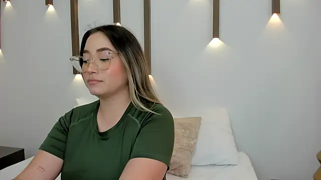 Snapshot of antonella_cutie_ chatting on January 31, 2025, 3:11 pm antonella cutie online show from January 31, 2025, 3:11 pm