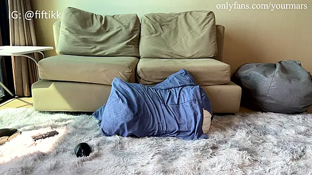 Snapshot of YourMarsLove chatting on February 8, 2025, 3:30 am YourMarsLove online show from February 8, 2025, 3:30 am