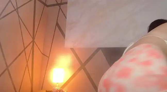 Snapshot of LinaHot69_ chatting on January 8, 2025, 5:27 am LinaHot69  online show from January 8, 2025, 5:27 am