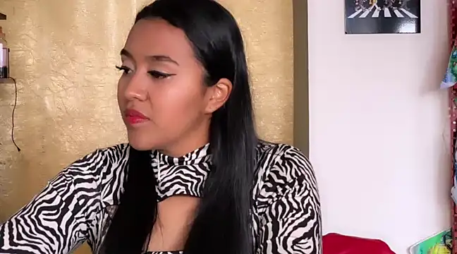 Snapshot of giselao chatting on January 15, 2025, 7:23 pm giselao online show from January 15, 2025, 7:23 pm