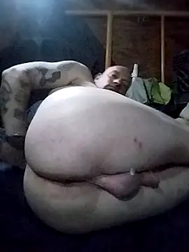 Snapshot of jayjay198080 chatting on January 23, 2025, 11:58 pm jayjay198080 online show from January 23, 2025, 11:58 pm