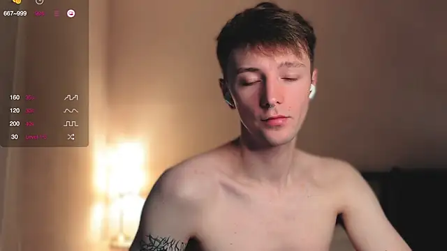 Snapshot of Calvin_Polanski chatting on October 5, 2025, 5:17 am Calvin Polanski online show from October 5, 2025, 5:17 am