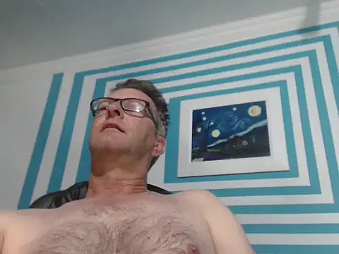 Snapshot of itsmeyes69 chatting on October 14, 2025, 8:20 pm itsmeyes69 online show from October 14, 2025, 8:20 pm