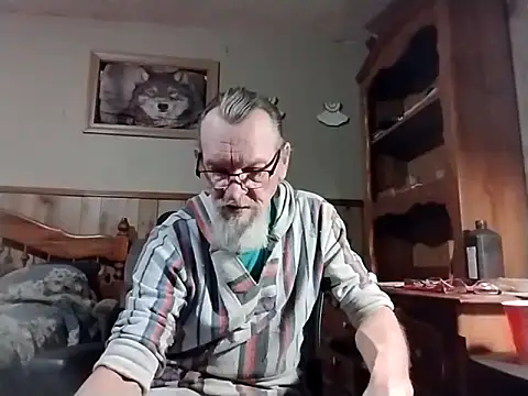 Snapshot of Aldick68 chatting on February 24, 2025, 12:20 am Aldick68 online show from February 24, 2025, 12:20 am