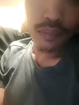 Snapshot of MysticalTylerAKXylo chatting on October 6, 2025, 7:22 pm MysticalTylerAKXylo online show from October 6, 2025, 7:22 pm