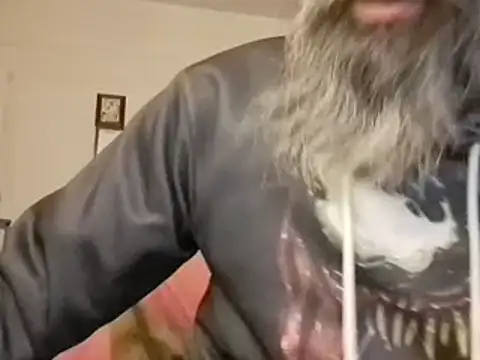 Snapshot of BaByArM81 chatting on February 21, 2025, 2:06 am BaByArM81 online show from February 21, 2025, 2:06 am